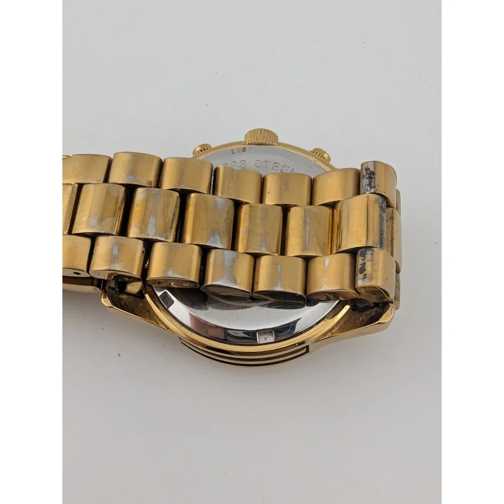 Michael Kors Runway MK-5055 Womens Watch 37mm Gold Chronograph- New Battery